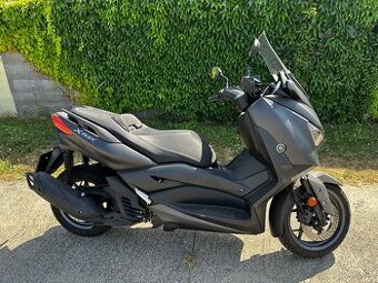 Yamaha XMAX 125 len 2000km