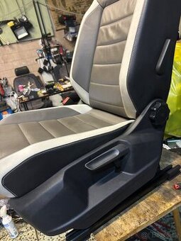 zdvihanie sedacky vw group vw t-cross,lambsa sonda