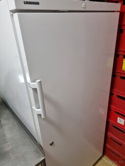 Gastro chladnička  Liebherr.