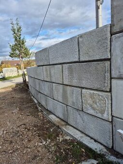 Betónové lego kocky