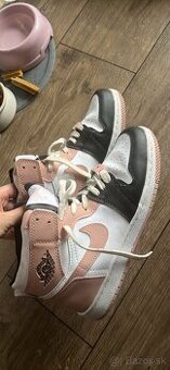 Damske tenisky Nike Air jordan