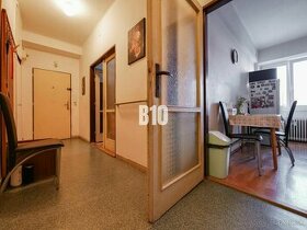 ŠIKOVNÝ 2-izbový byt na Mýtnej ulici - BLÍZKO CENTRA