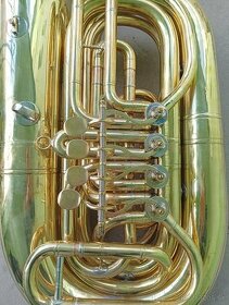 Predam B tuba - 1
