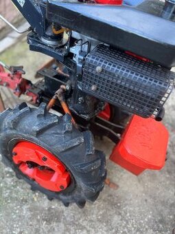 Vari systém 2x motor