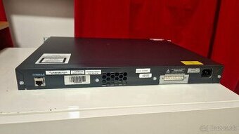 Switch Cisco WS-2960-48PST-L V05