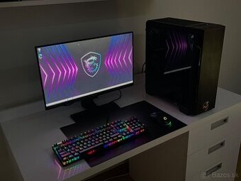 Herný PC +monitor,klávesnica,myš