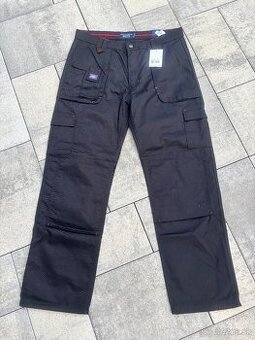 Lee cooper