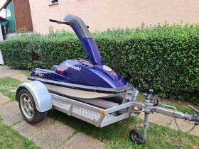 Predám vodný skúter Kawasaki sx650 - 1