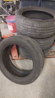 Michelin 235/50 R19 103V