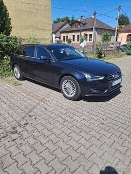 Audi A4 b 8.5