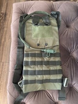 Vojenský Camelbak