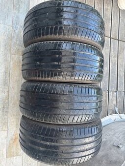 245/45 R18 letne pneu Bridgestone