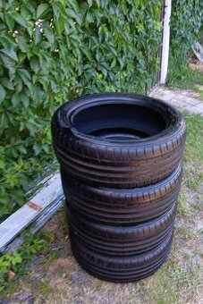 pneumatiky Falken 215/50 R18