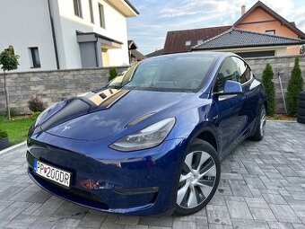 Tesla Model Y Dual Motor Long Range