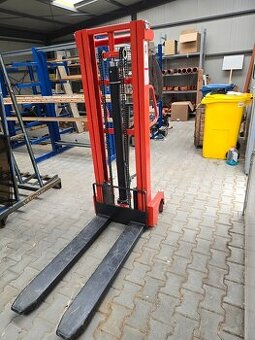 ručný vysokozdvižný vozík