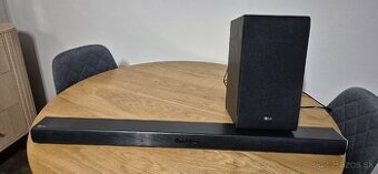 Soundbar so subwooferom LG SPJ4B-W