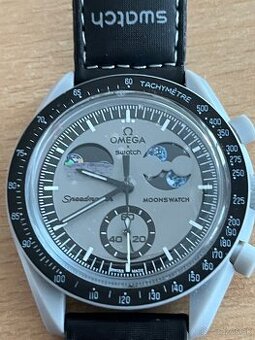 Swatch x Omega Moonswatch Mission to Earthphase