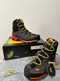 La Sportiva - Aequilibrium Trek Gtx