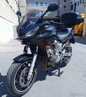 Yamaha FZ6-S