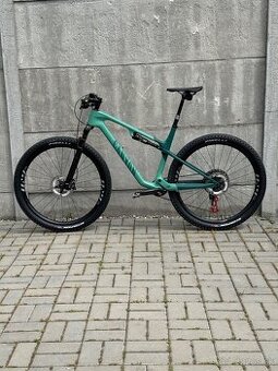 Canyon LUX World Cup CF AXS