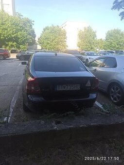 Volvo S40