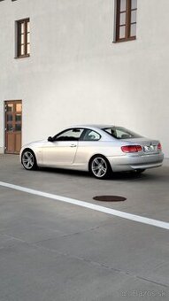BMW e92 330i (200kw) 6q manual