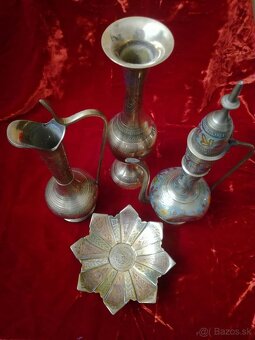 Indické mosadzne predmety