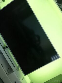 65" Philips s osvetlenim