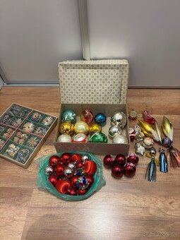 Staré retro vianocne ozdoby