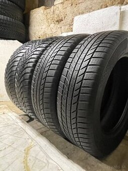 2022 zimné 215/65 R17