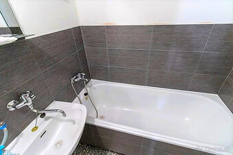 Zaujímavý 1 izb. Bernolákova (Terasa), OV, LO, 4.p., výťah