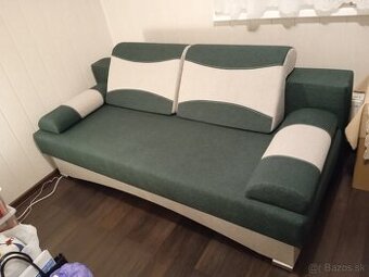 Predám úpplne novú sedačku.