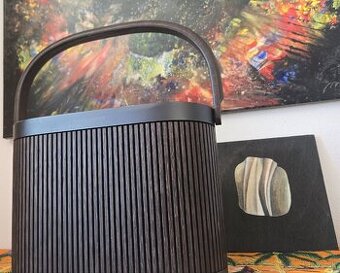 Bang & Olufsen Beosound A5
