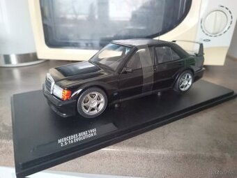 1:18 Mercedes Benz 190 2.5-16 Solido