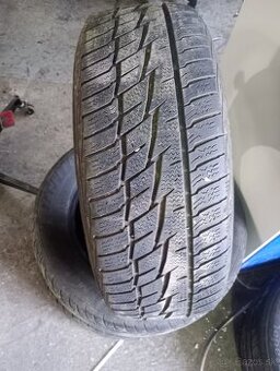 Zimné pneu 215/60 R16 H XL Matador Sibír Snow