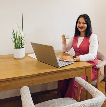 Virtuálna asistentka (marketing a asistenčné služby)