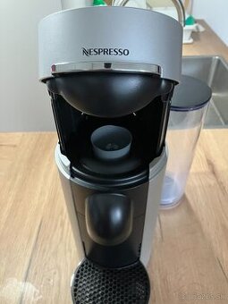 Nespresso Vertuo PLUS  kávovar