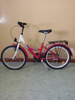 Dievčenský bicykel