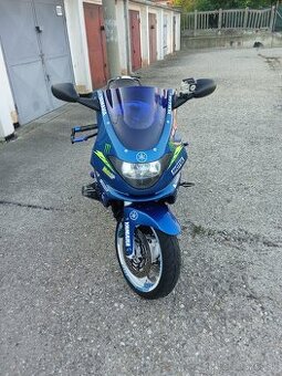 Yamaha yzf thundercat 600
