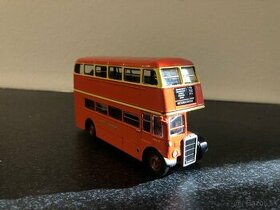 Model autobusu 1/72