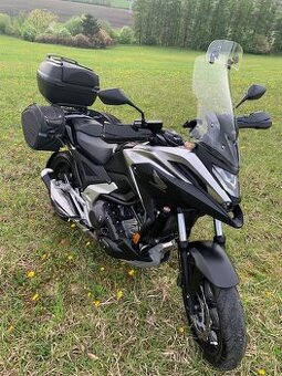 Honda NC750X DCT