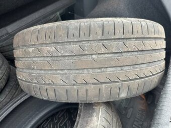 225/45r18