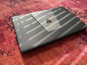 ASUS ROG GL552JX – i7 / 16 GB RAM / SSD + 2 TB HDD
