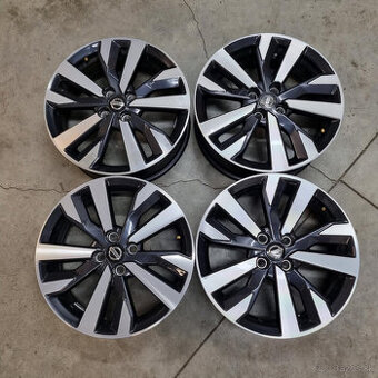 Disky NISSAN 4x100 R17 6,5J ET50