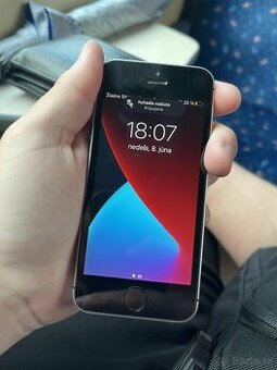 iphone se 2016 64gb top stav
