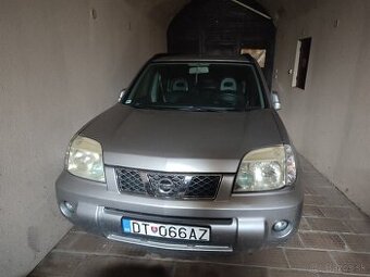 Nissan x trial t 30