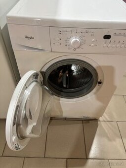 Whirlpool pracka