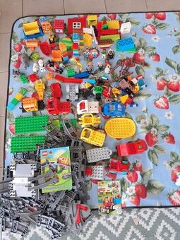 DUPLO