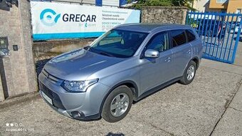 MITSUBISHI  OUTLANDER   2,0   MIVEC   4WD  CVT