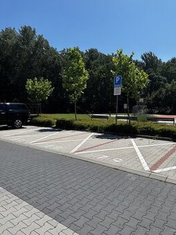 Parkovacie státie - Slnečnice